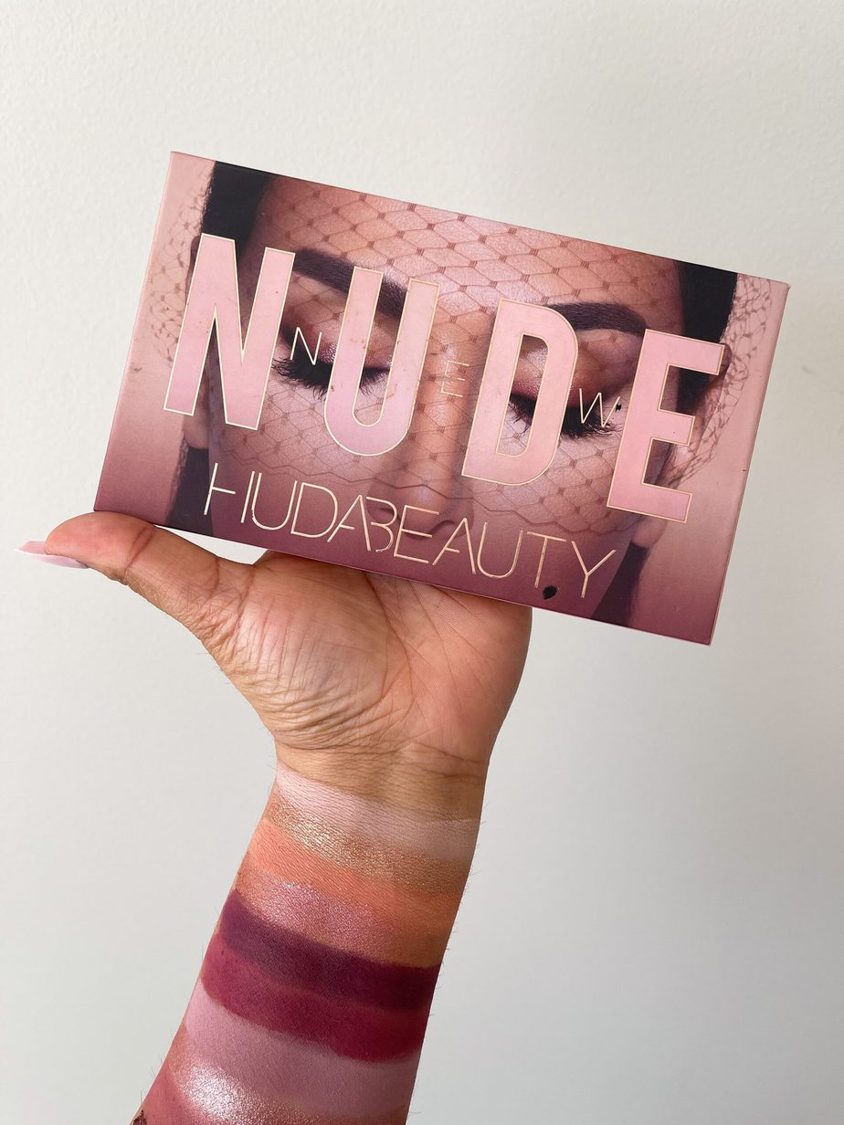 huda beauty new nude eyeshadow palette